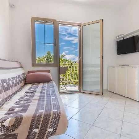 & Nikica Guest house 3*